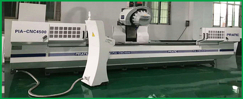 車間一角 加工機器展示